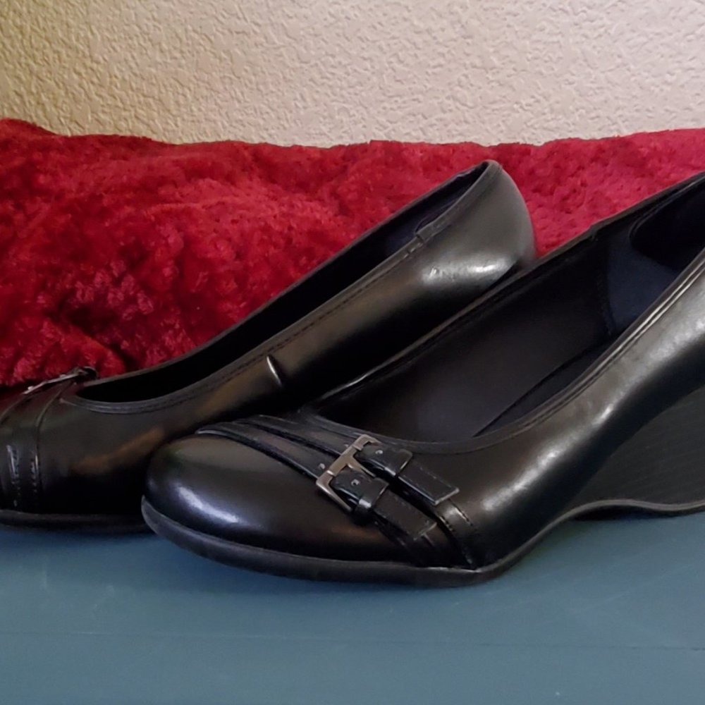 Black faux leather wedge heels by Apt. 9